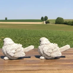 CHEMIN DE CAMPAGNE - 2 oiseaux décoratifs en résine blanche vieillie 8.5 x 5.5 cm