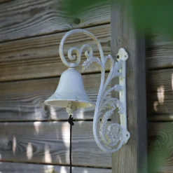 CHEMIN DE CAMPAGNE - Cloche de jardin de porte ancienne en fonte blanche 23 x 19.5 cm