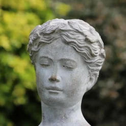 CHEMIN DE CAMPAGNE - Statue statuette sculpture buste femme de jardin béton gris 22cm