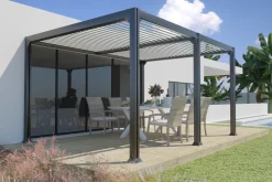 COULEURS DU MONDE - Madison - pergola bioclimatique adossée 5 pieds sans percage 3x4m en aluminium toit plat