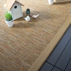 DÉCOWEB - Tapis intérieur / extérieur en tissé plat - bornéo nature - ganse caramel - 120 x 170 cm