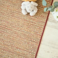 DÉCOWEB - Tapis intérieur / extérieur en tissé plat - bornéo nature multicolore - galon bordeaux - 200 x 290 cm