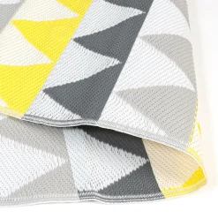 IDMARKET - Tapis extérieur sari triangles gris et jaune 270 x 370 cm