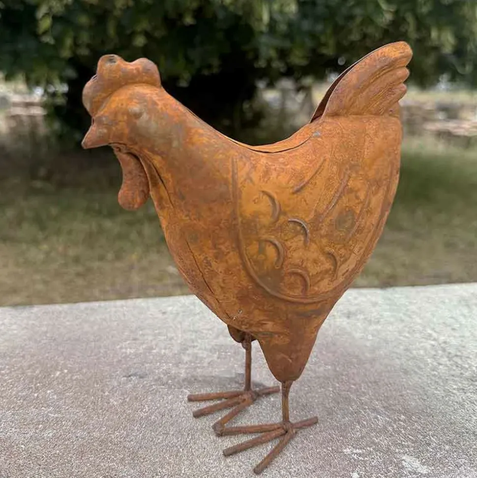 LA GRANDE PRAIRIE - Statuette poule décorative fer rouille 17x7x20cm