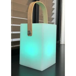 Lampe de table led cubique lisboa