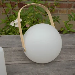 Lampe de table led ronde atom