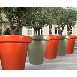 PLAST&AMP;#039;UP ROTOMOULAGE - [occasion] pot de fleurs rond xxl delight 760l