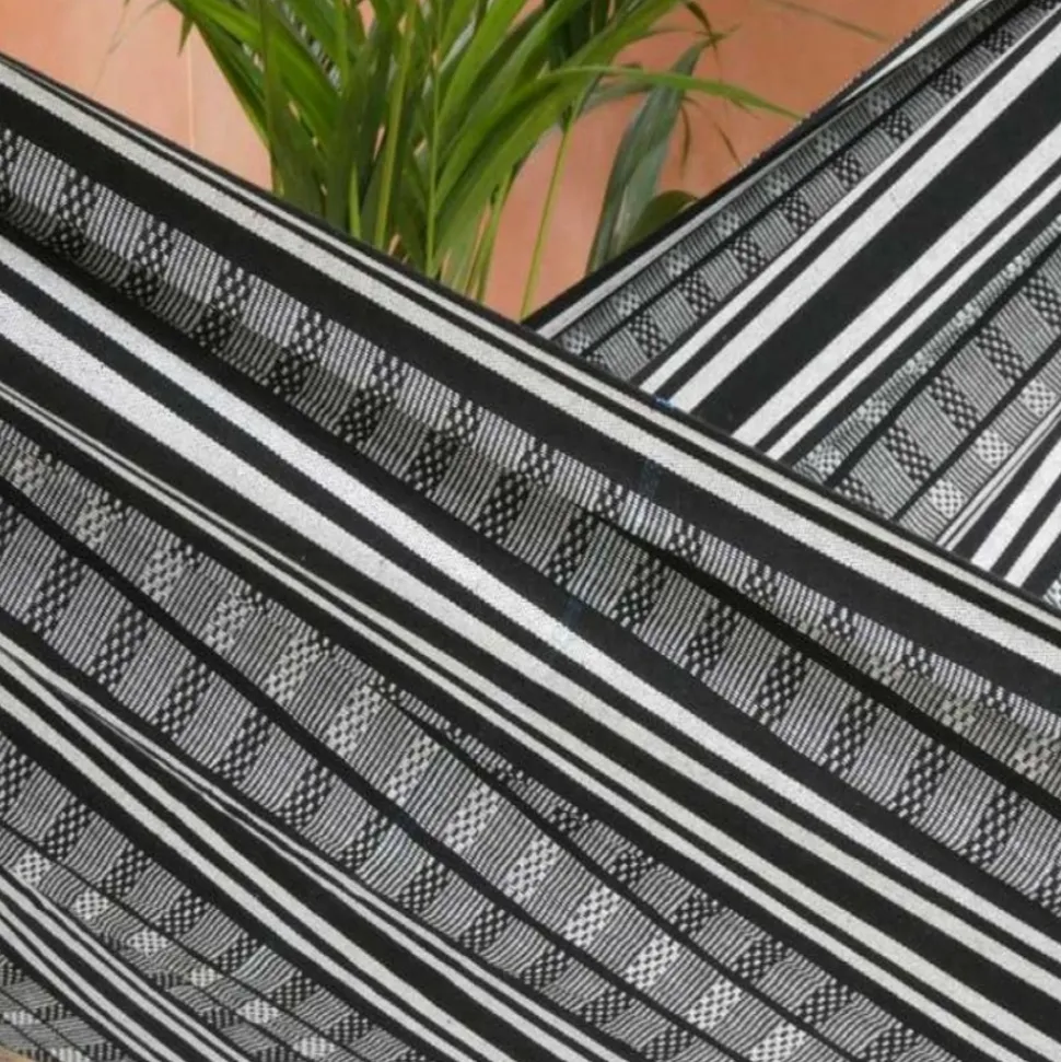 TROPICAL INFLUENCES - Hamac poligono l negro