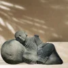 WANDA COLLECTION - Statue de jardin zen moine shaolin en pierre 1 m